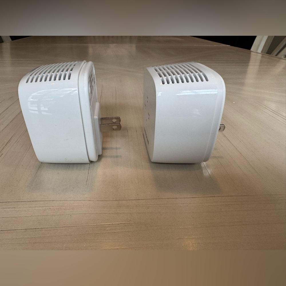 NETGEAR WiFi Mesh Range Extender (EX5000) -  w/ AC1200 Dual Band Signal Booster - Picture 12 of 13